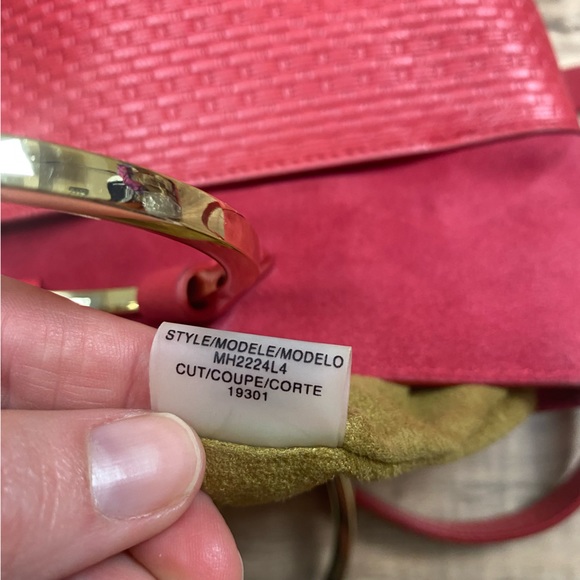 Halston Crossbody‎ Weave Purse - Picture 12 of 15